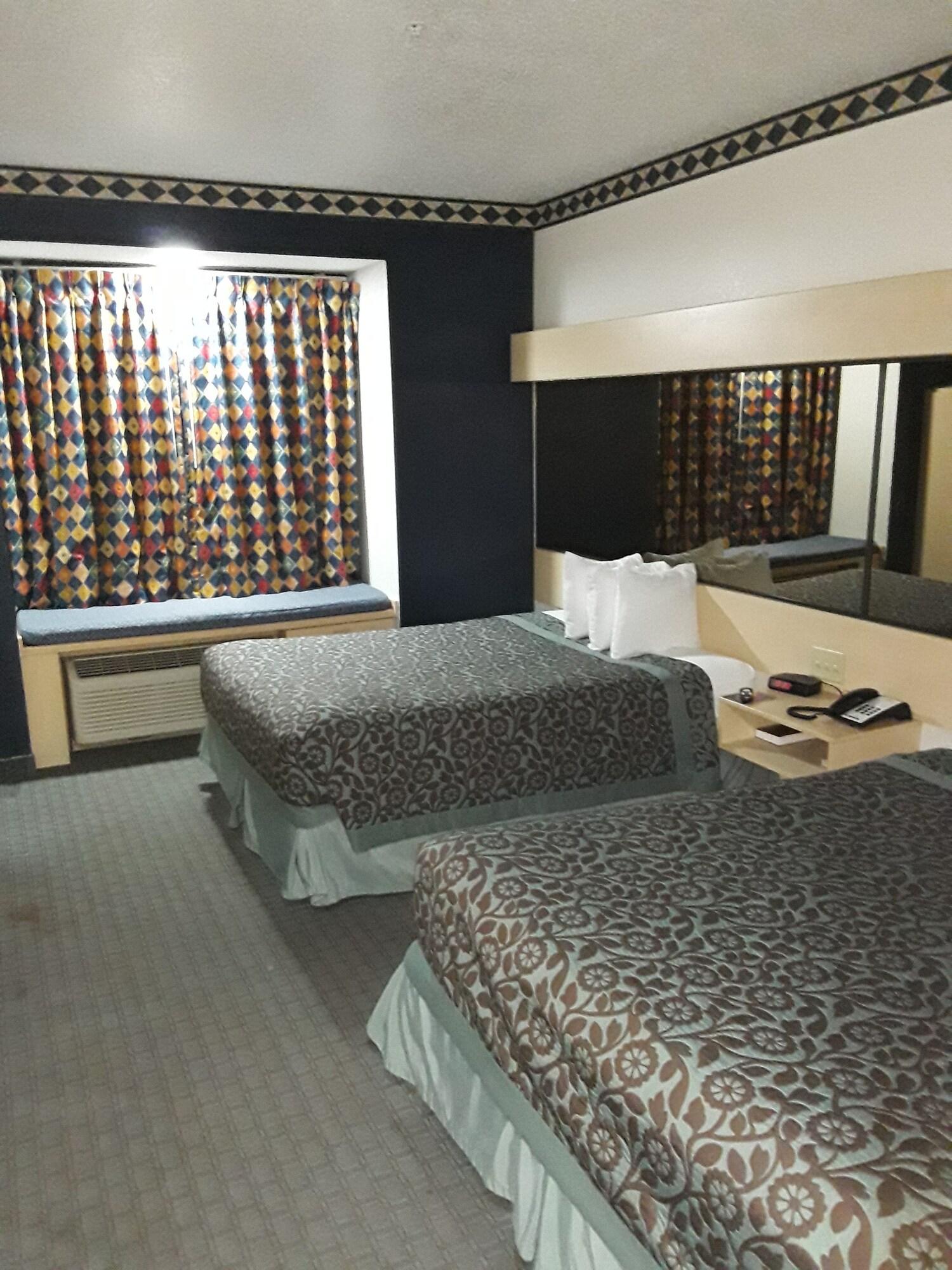 Days Inn & Suites By Wyndham Hutchinson Εξωτερικό φωτογραφία